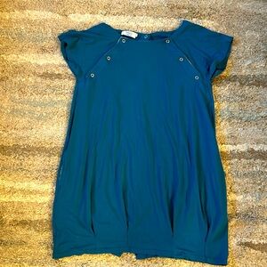 Happy Mama maternity hospital gown.